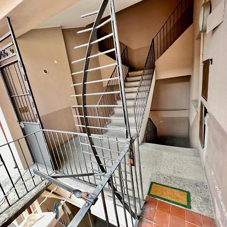 Abstract House Design Home In Center Of Turin Ngoại thất bức ảnh