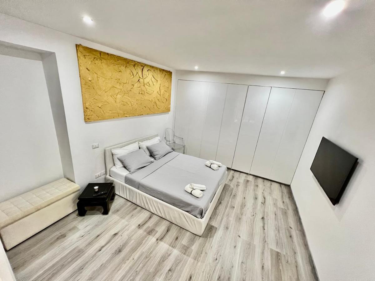 Abstract House Design Home In Center Of Turin Ngoại thất bức ảnh