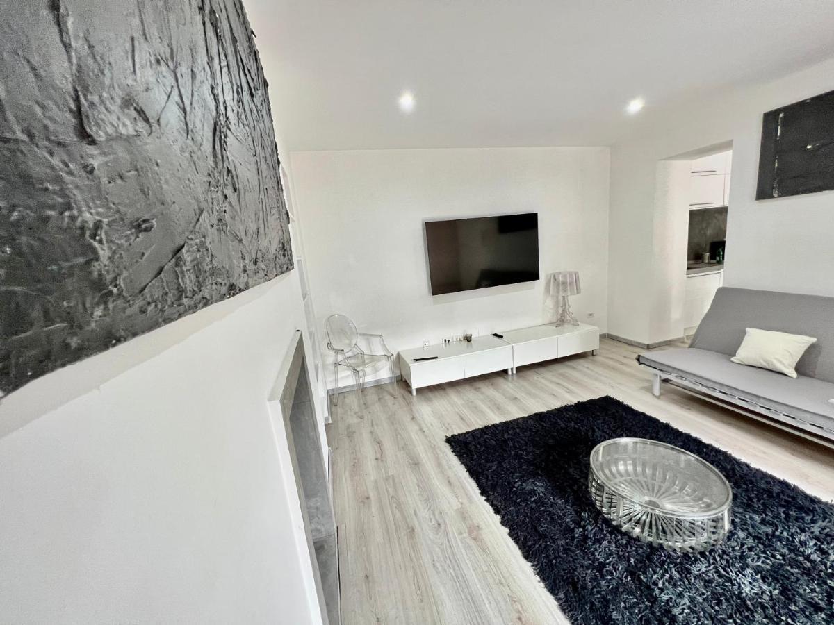Abstract House Design Home In Center Of Turin Ngoại thất bức ảnh